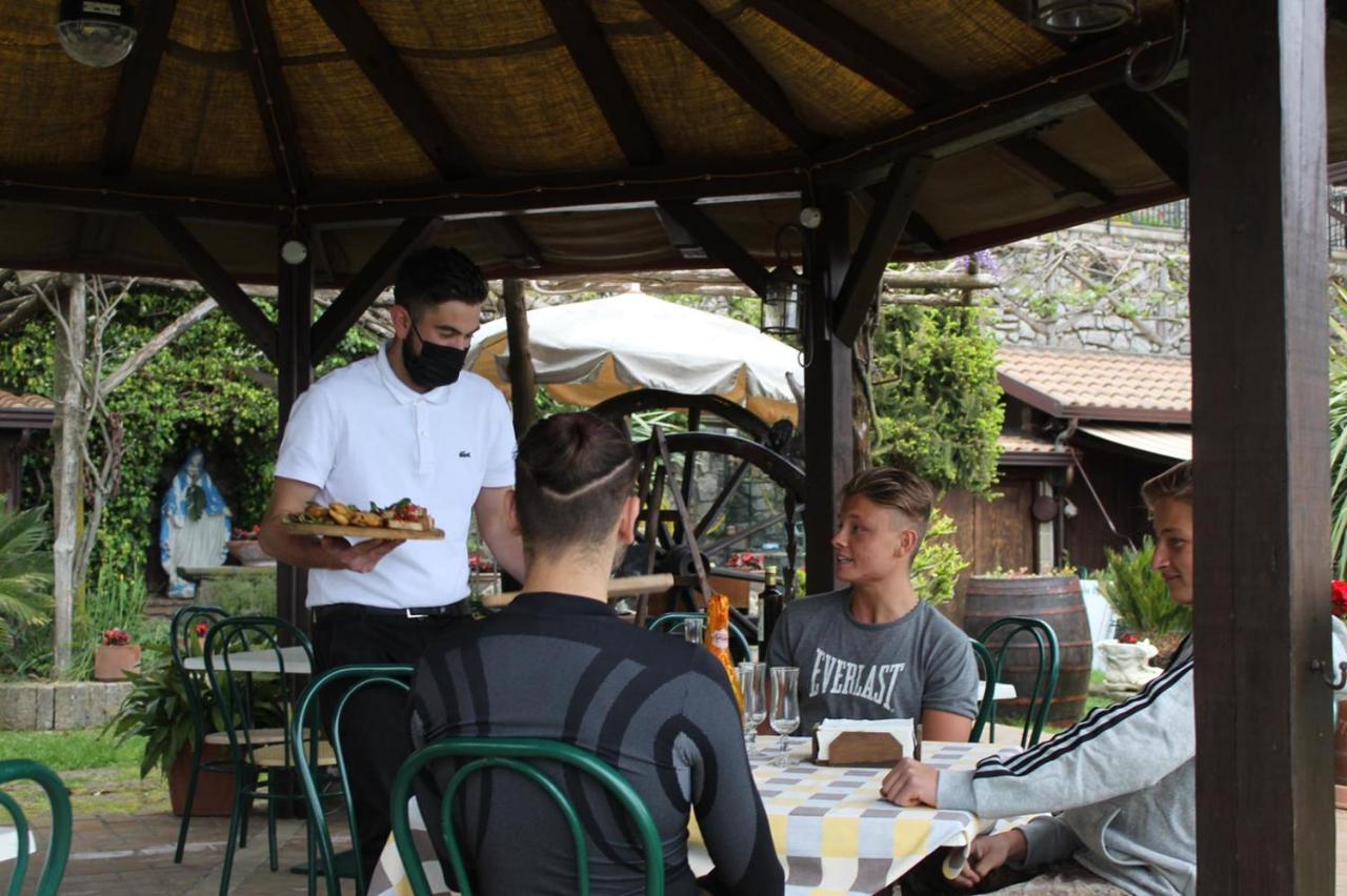 Agriturismo La Baita Аджерола Екстериор снимка